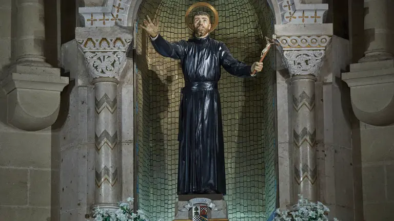 Misa en la Bas&iacute;lica de San Francisco Javier en el d&iacute;a del patr&oacute;n de Navarra. I&Ntilde;IGO ALZUGARAY