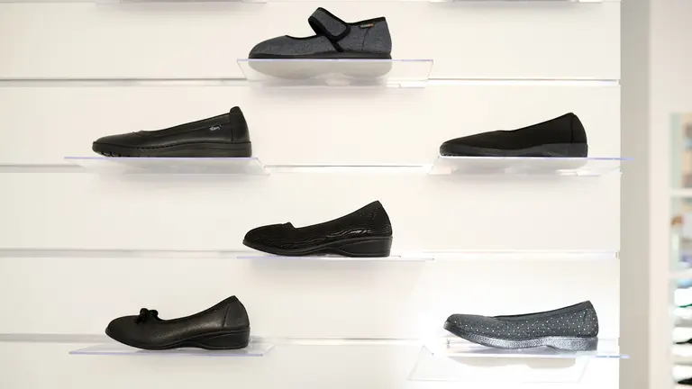 Ortopedia Pi&ntilde;eiro, en la calle Navarro Villoslada 15. PABLO LASAOSA