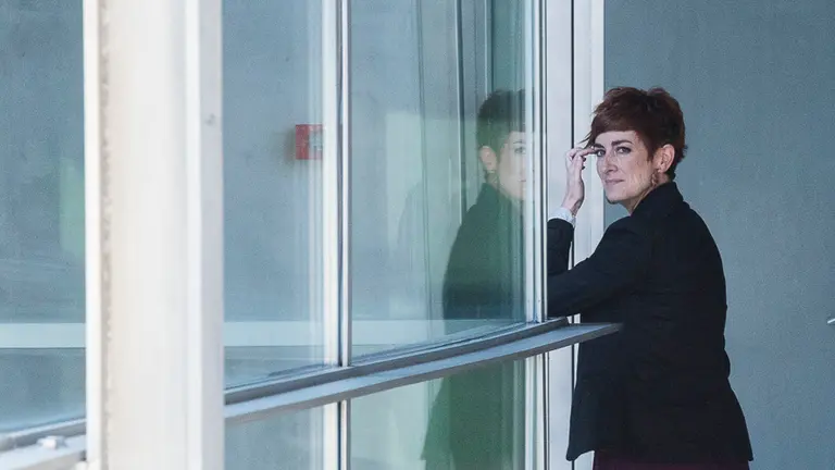 La parlamentaria de EH Bildu Bakartxo Ruiz. PABLO LASAOSA / ARCHIVO