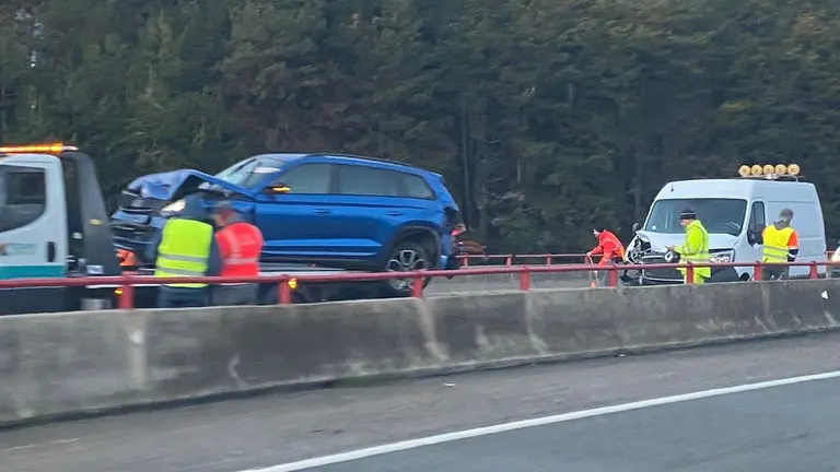 Accidente en la Ronda de Pamplona. CEDIDA