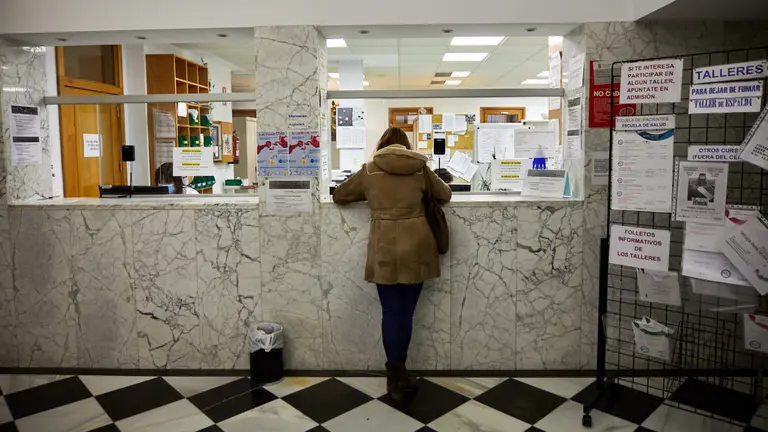 Huelga de m&eacute;dicos en el centro de Salud del Casco Viejo de Pamplona. I&Ntilde;IGO ALZUGARAY