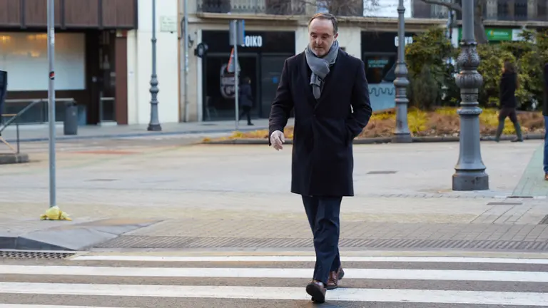 Javier Esparza (UPN) en el pleno del Parlamento de Navarra. I&Ntilde;IGO ALZUGARAY