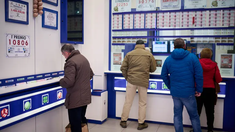 Administraci&oacute;n de loter&iacute;a en Pamplona. PABLO LASAOSA