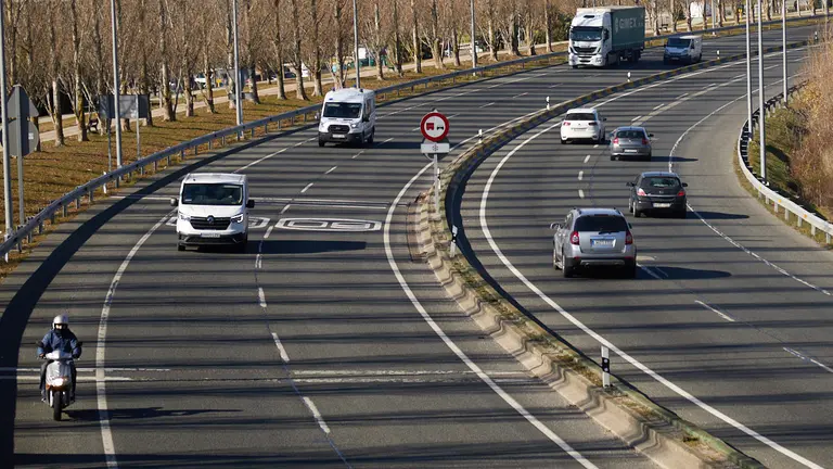 Ronda de circunvalaci&oacute;n de Pamplona (PA-30). I&Ntilde;IGO ALZUGARAY