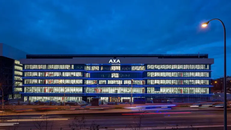 Imagen de un edificio de oficinas de Axa. DYNAMOBEL