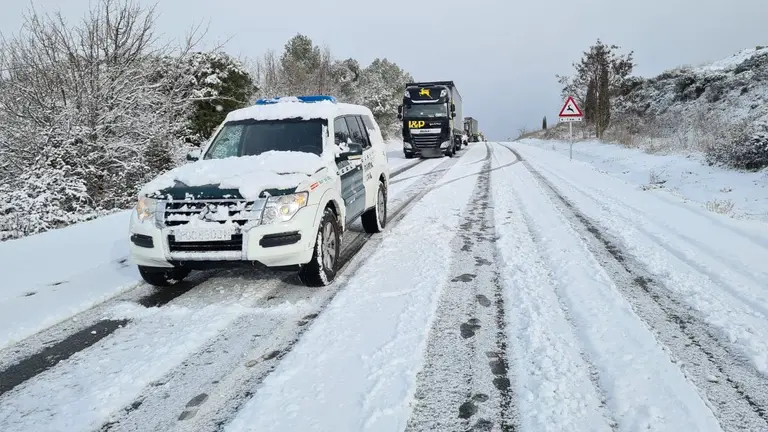 Imagen de una carretera en Estella. GUARDIA CIVIL