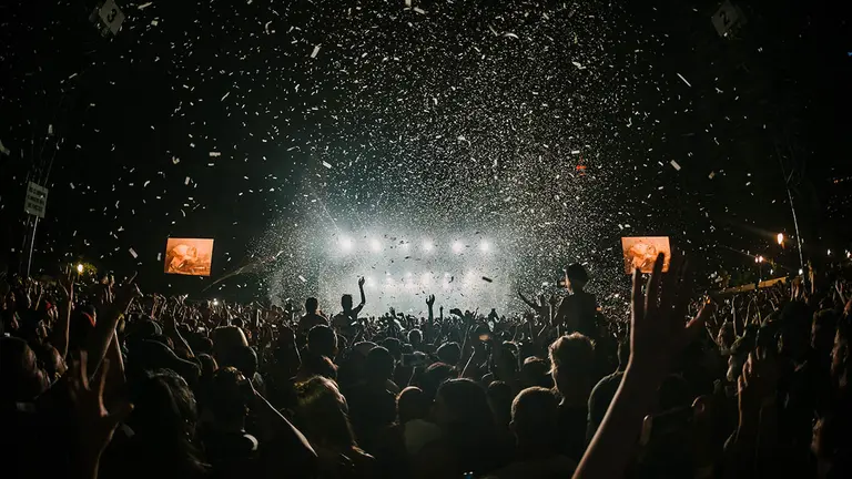 Imagen de archivo de un festival de m&uacute;sica. UNPLASH