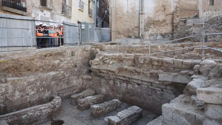 Obras de reurbanizaci&oacute;n y regeneraci&oacute;n urbana de la plaza del Horno de Coscol&iacute;n - GOBIERNO DE NAVARRA
