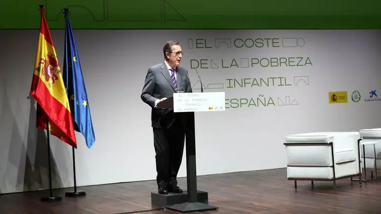 Antonio Vila Bertr&aacute;n, director general de la Fundaci&oacute;n "la Caixa", en la presentaci&oacute;n del estudio El coste de la pobreza infantil en Espa&ntilde;a. CEDIDA