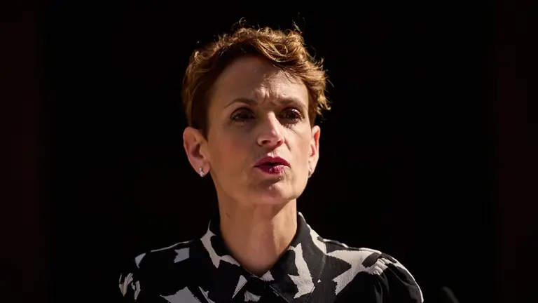 La presidenta del Gobierno de Navarra, Mar&iacute;a Chivite, presenta el balance de la legislatura 2019-2023 en el Jard&iacute;n del Palacio. PABLO LASAOSA