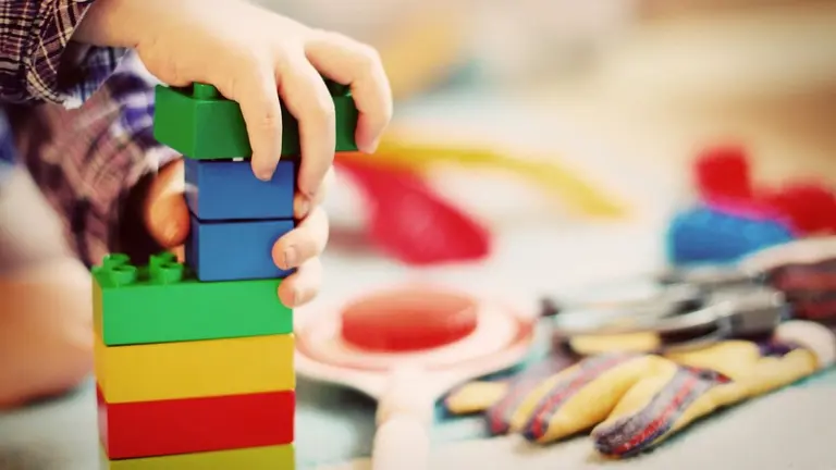 Las ayudas por hijo menor de 3 a&ntilde;os ser&aacute;n de 100 euros por familia. ARCHIVO