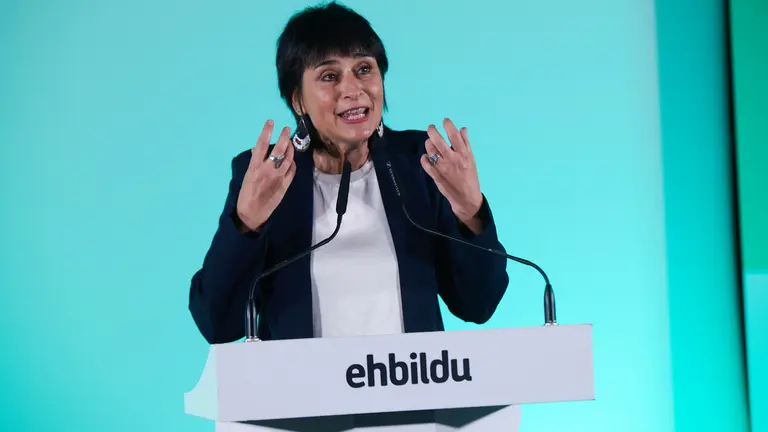 EH Bildu celebra el acto de presentaci&oacute;n de su lista electoral para la capital navarra con la intervenci&oacute;n de la candidata de EH Bildu a la Presidencia del Gobierno de Navarra, Laura Aznal, y el candidato de EH Bildu a la Alcald&iacute;a de Pamplona, Joseba Asiron. I&Ntilde;IGO ALZUGARAY