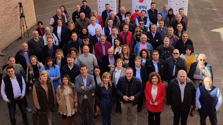 El presidente de UPN, Javier Esparza, se re&uacute;ne con cargos del partido en Marcilla. - UPN