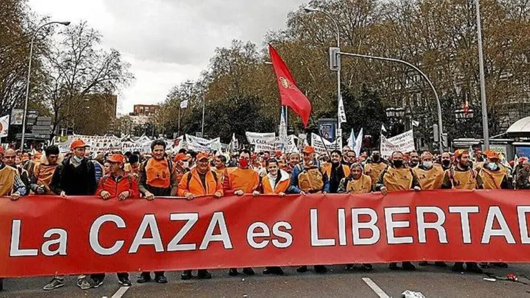 Los cazadores se manifestar&aacute;n el 2 de abril contra las normativas animalistas. CEDIDA