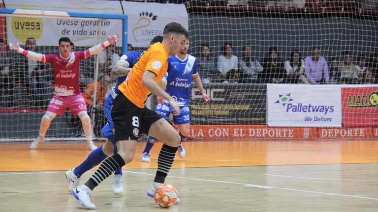 Partido de f&uacute;tbol sala Ribera Navarra - Manzanares en Tudela. @RiberaNavarraFS.