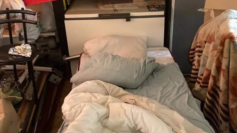 Las v&iacute;ctimas dorm&iacute;an en los mismos locales en condiciones inhumanas. POLIC&Iacute;A NACIONAL