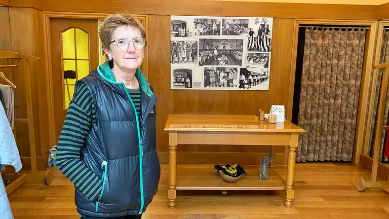 Itziar Zaldua en al tienda de moda mujer Beroki de pamplona. Navarra.com