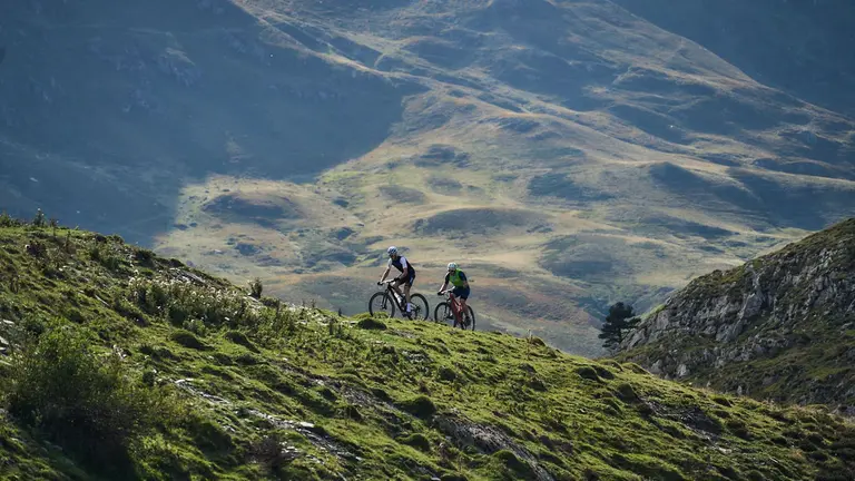 Las rutas est&aacute;n especialmente adpatadas para recorrerlas en bici y conforman un nuevo espacio BTT en Navarra. GOBIERNO DE NAVARRA