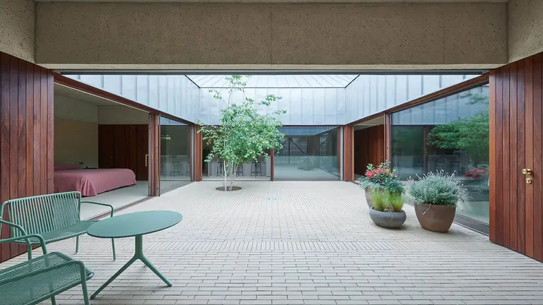 LR House, la casa de Cintru&eacute;nigo de tres arquitectos navarros que compite en la XVI Bienal Espa&ntilde;ola de Arquitectura y Urbanismo (BEAU). I&Ntilde;AKI BERGUERA