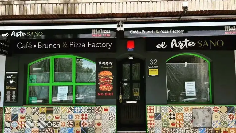 Imagen de la fachada del local del restaurante El Artesano en Pío XII. Navarra.com