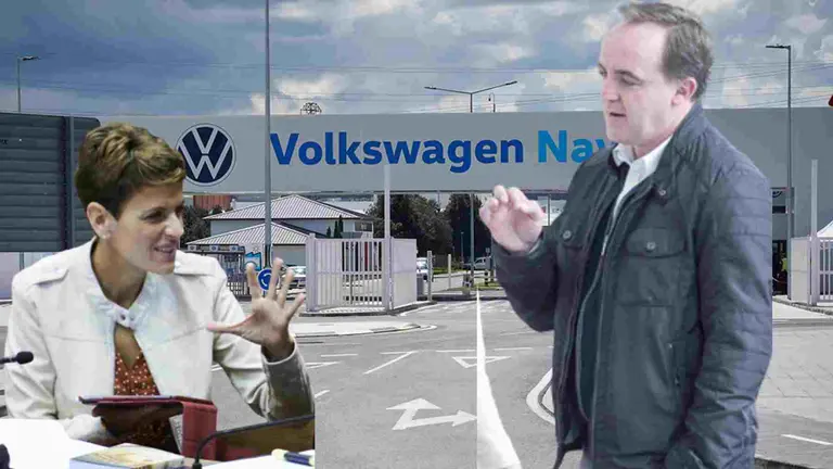 Fotomontaj de Javier Esparza y Mar&iacute;a Chivite sobre una imagen del acceso principal de Volkswagen Navarra.