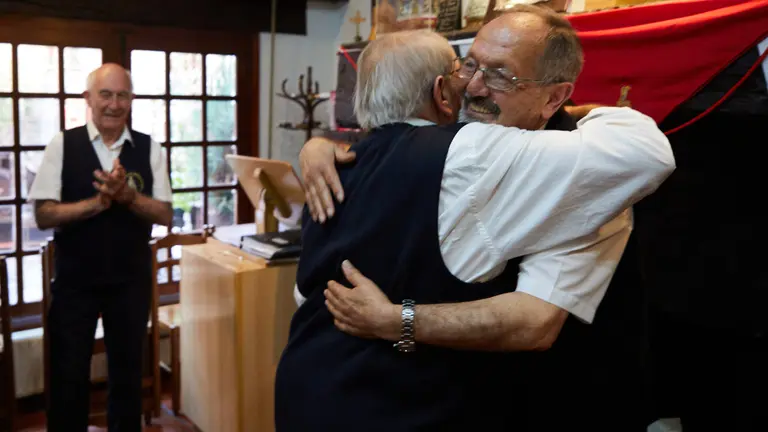 Homenaje de los Auroros de Santa Mar&iacute;a la Real de Pamplona a Javier Carricas. I&Ntilde;IGO ALZUGARAY