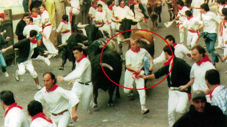 Ferm&iacute;n Etxeberr&iacute;a, en uno de sus &uacute;ltimos encierros corridos por el corredor pamplon&eacute;s en San Ferm&iacute;n. CEDIDA