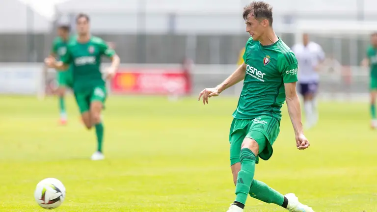 Ante Budimir, durante un momento del partido disputado en Francia. CA OSASUNA