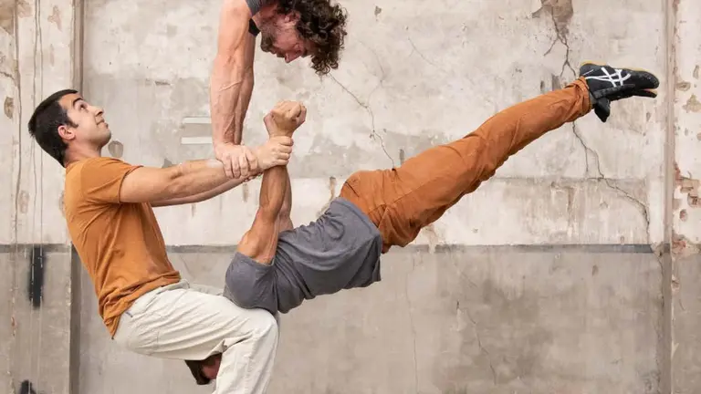 El circo volver&aacute; a la Ciudadela este martes con la compa&ntilde;&iacute;a Capic&uacute;a. AYUNTAMIENTO DE PAMPLONA