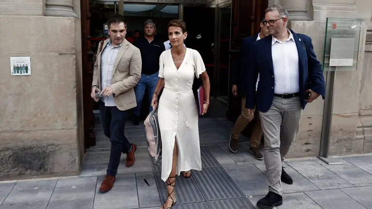 La candidata socialista Mar&iacute;a Chivite no ha conseguido la mayor&iacute;a absoluta de 26 votos a favor precisa en primera votaci&oacute;n. EFE/Jes&uacute;s Diges