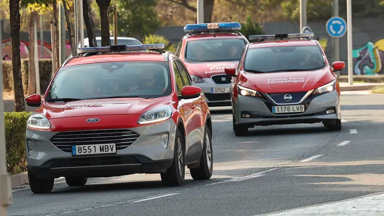 Los cinco hombres detenidos en Tudela (Navarra) por una supuesta agresi&oacute;n sexual en grupo a una mujer durante la noche del s&aacute;bado pasan este martes a disposici&oacute;n judicial. La Polic&iacute;a Municipal de Tudela detuvo este domingo a los presuntos agresores tras compartir la investigaci&oacute;n con la Polic&iacute;a Foral y despu&eacute;s de que la v&iacute;ctima presentara una denuncia por los hechos, que habr&iacute;an sucedido en la noche del s&aacute;bado al domingo. EFE/ Villar L&oacute;pez
