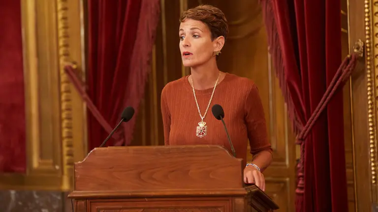 Acto de toma de posesi&oacute;n de Jos&eacute; Luis Arasti como consejero de Econom&iacute;a y Hacienda, con la presencia de la presidenta Mar&iacute;a Chivite, en el Sal&oacute;n del Trono del Palacio de Navarra. I&Ntilde;IGO ALZUGARAY