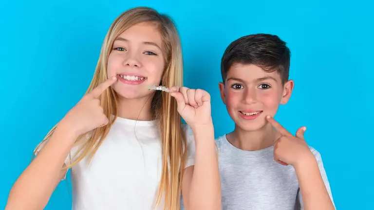 Solicita el Cheque Dentista, una ayuda de 1600 euros para costear la ortodoncia de j&oacute;venes hasta los 21 a&ntilde;os. CEDIDA