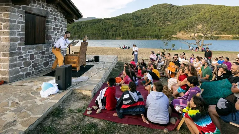 Actuaci&oacute;n teatral 'Moby Dick' de Xabier Artieda. - GOBIERNO DE NAVARRA