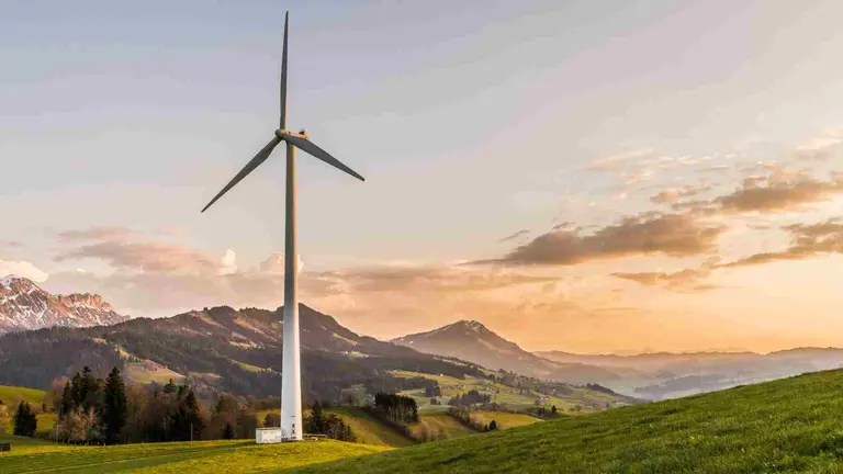 Foto de archivo de un molino de viento. PIXABAI