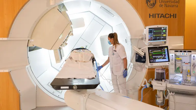 Unidad de Prontonterapia de la Cl&iacute;nica Universidad de Navarra. CL&Iacute;NICA UNIVERSIDAD DE NAVARRA