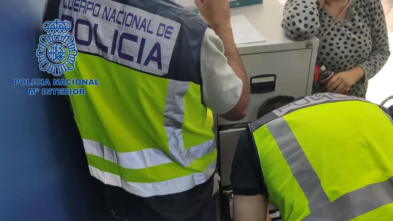 Imagen del registro efectuado por la Policía Nacional. POLICÍA