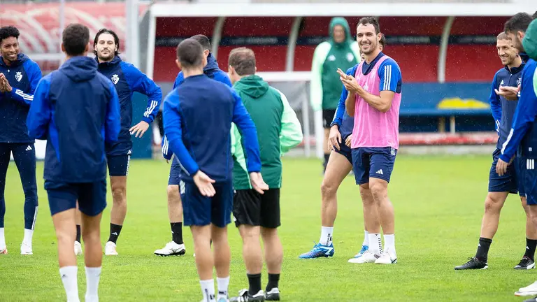 Entrenamiento de los jugadores rojillos en Tajonar. CA Osasuna.