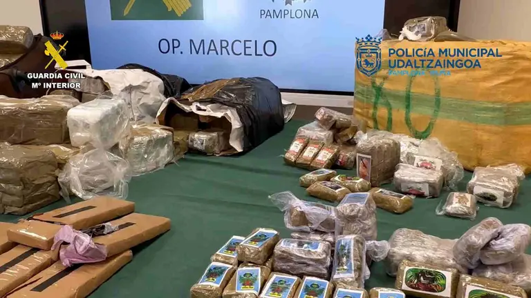 Droga incautado por la Guardia Civil y la Polic&iacute;a municipal de Pamplona en la operaci&oacute;n Marcelo. GUARDIA CIVIL