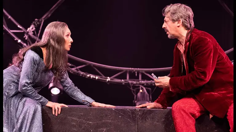 Obra de teatro Romeo y Julieta despiertan. JAVIER NAVAL / TEATRO GAYARRE