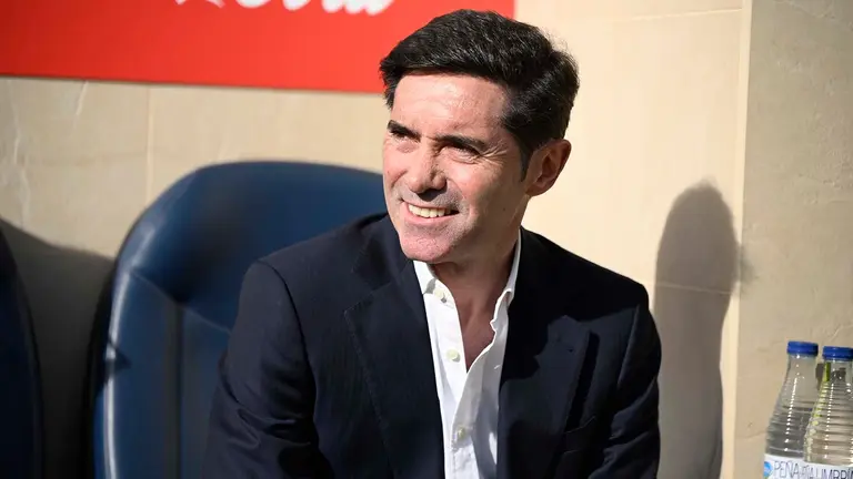 VILLARREAL, 26/11/2023.- El t&eacute;cnico del Villarreal Marcelino durante el partido de Liga que disputan Villarreal y Osasuna este domingo en el estadio de La Cer&aacute;mica. EFE/Andreu Esteban