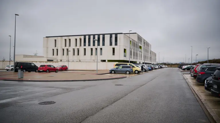Colegio Irabia-Izaga, en Cordovilla. PABLO LASAOSA
