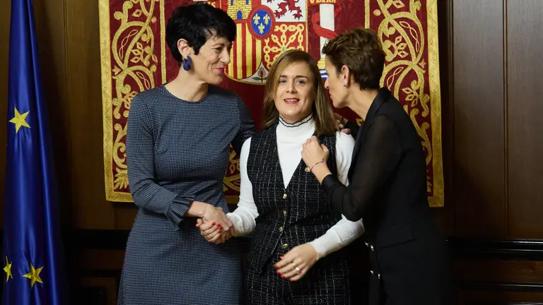 Acto de toma de posesi&oacute;n de Alicia Echeverr&iacute;a Jaime como delegada del Gobierno en Navarra, con la presencia de la ministra de Inclusi&oacute;n, Seguridad Social y Migraciones, Elma Saiz, y la presidenta del Gobierno de Navarra, Mar&iacute;a Chivite. I&Ntilde;IGO ALZUGARAY