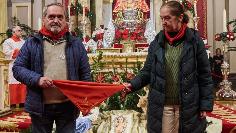 Primera misa de la Escalera de San Ferm&iacute;n en la que se ha homenajeado a la Asociaci&oacute;n de Belenistas de Pamplona con motivo de los 800 a&ntilde;os de la construcci&oacute;n del primer bel&eacute;n por Fco de As&iacute;s. I&Ntilde;IGO ALZUGARAY