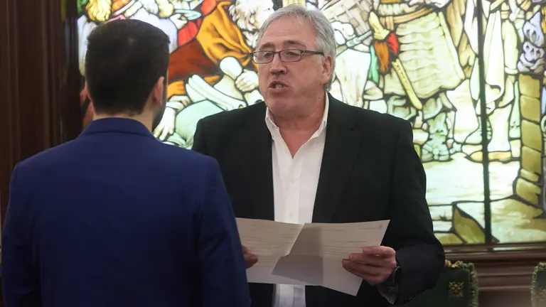 Pleno del Ayuntamiento de Pamplona con la toma de posesi&oacute;n como concejales de Juan Jos&eacute; Echeverr&iacute;a Iriarte y Miguel Matellanes Muruz&aacute;bal, de los grupos municipales de UPN y PSN, respectivamente. I&Ntilde;IGO ALZUGARAY