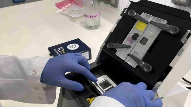 La Plataforma UNIQUE CaixaResearch se integrar&aacute; en el core de plataformas tecnol&oacute;gicas del VHIO. CEDIDA