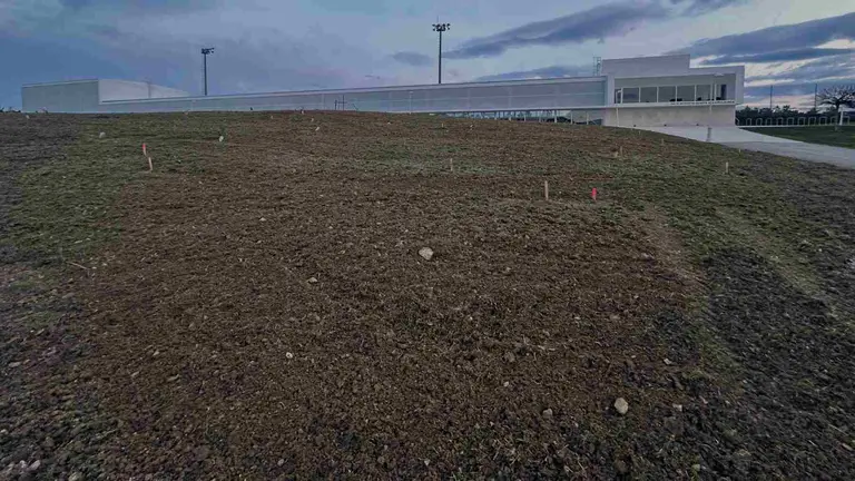 obras de adecuaci&oacute;n para una nueva zona verde en la calle Zubiondoa, junto al Espacio Sociodeportivo Patxi Morentin, en Zizur Mayor. CEDIDA