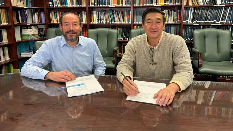 El investigador Jes&uacute;s L&oacute;pez Fidalgo trabaja en la Universidad de California, en Los &Aacute;ngeles, junto al reconocido bioestad&iacute;stico Weng Kee Wong. UNIVERSIDAD DE NAVARRA