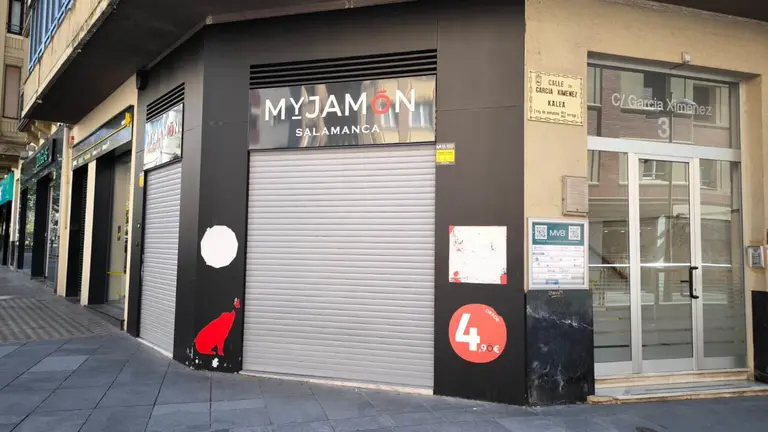 Tienda My Jam&oacute;n en Pamplona, recientemente cerrada. NAVARRA.COM