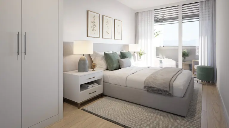 Dormitorio principal de la promoci&oacute;n de viviendas de obra nueva Joris en el edificio de Salesianos en el coraz&oacute;n de Pamplona. CEDIDA